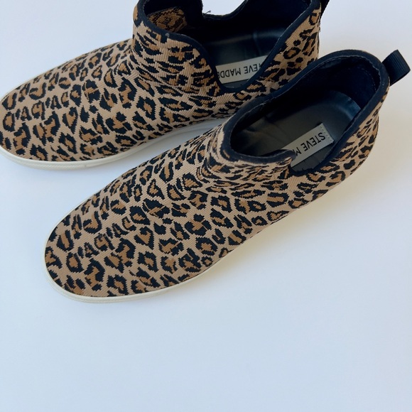 Steve Madden Leopard Print High-Top Sneakers - Picture 3 of 6